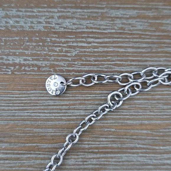 Silvertone Talbots Sparkly Necklace - Picture 4 of 5